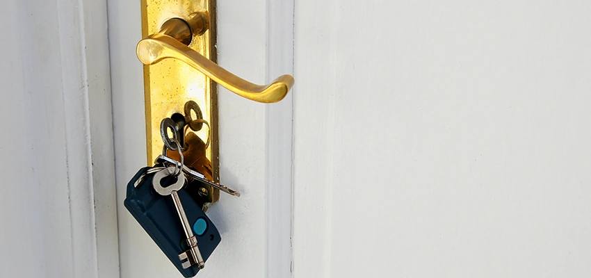 Broken Door Key Extraction in San Mateo, CA